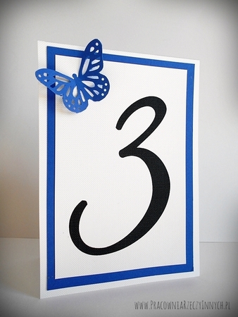 Dwukolorowe numery stołów z ażurowymi motylami /BUTTERFLY/ (2)