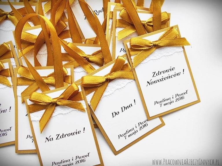 Kolorowe zawieszki koronkowe (3)