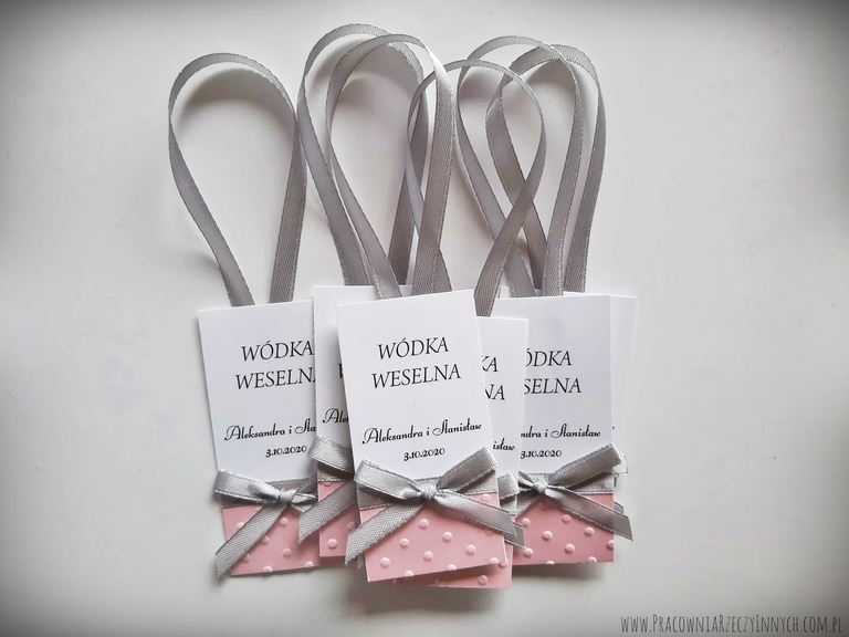 Zawieszki z tłoczonym papierem (2)
