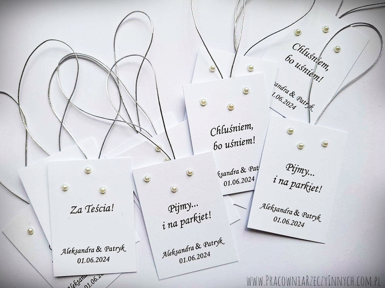 Klasyczne zawieszki z perełkami (6)