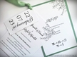 Minimalistyczne zaproszenia ze wstążką szyfonową (9)