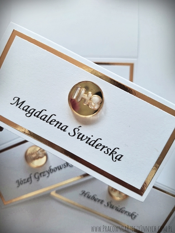 Winietka z gołąbkiem lub IHS srebrna lub złota na Pierwszą Komunię Świętą (6)